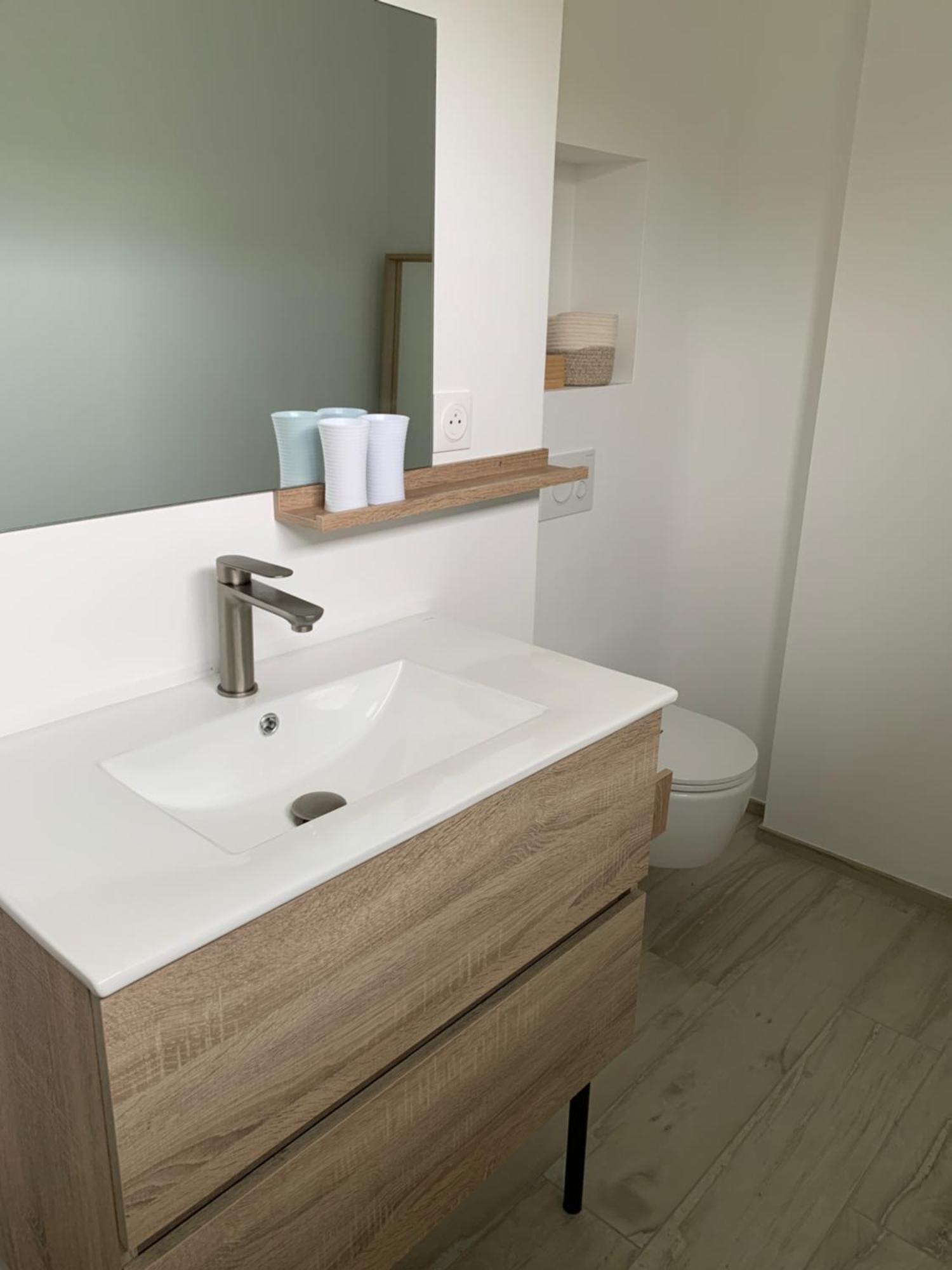 Appartements Guesthouse1 Et Guesthouse2 Sword Beach Colleville-Montgomery Eksteriør billede
