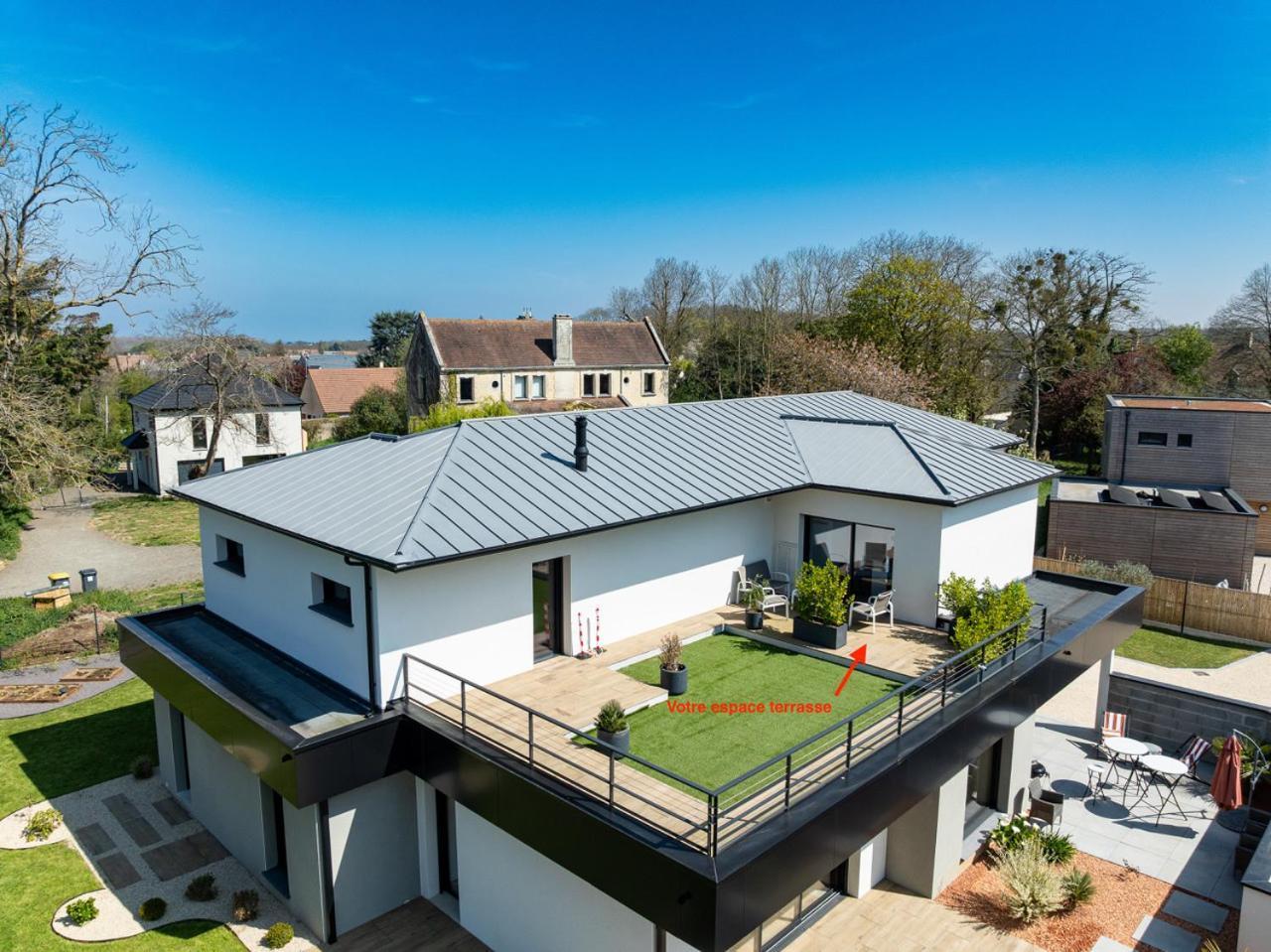 Appartements Guesthouse1 Et Guesthouse2 Sword Beach Colleville-Montgomery Eksteriør billede